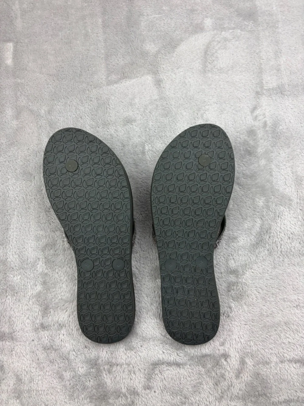 Reef Flip-Flop Sandals Women's Size 6-7 - Picture 7 of 12